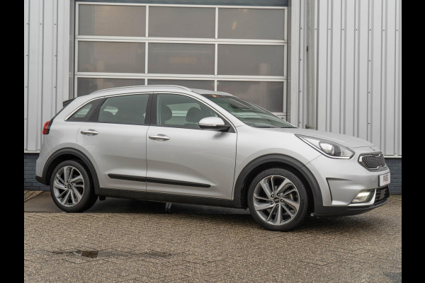 Kia Niro 1.6 GDi Hybrid DynamicLine Top Staat! | Origineel NL | dealer geleverd + onderhouden | Trekhaak | 18 inch LMV | Navi | Achteruitrijcamera | CarPlay | PDC Achter