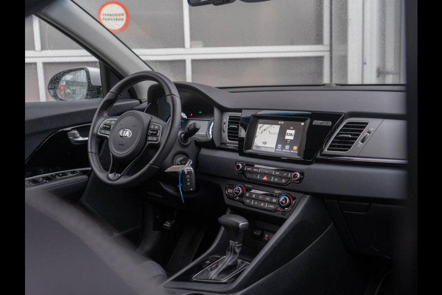 Kia Niro 1.6 GDi Hybrid DynamicLine Top Staat! | Origineel NL | dealer geleverd + onderhouden | Trekhaak | 18 inch LMV | Navi | Achteruitrijcamera | CarPlay | PDC Achter