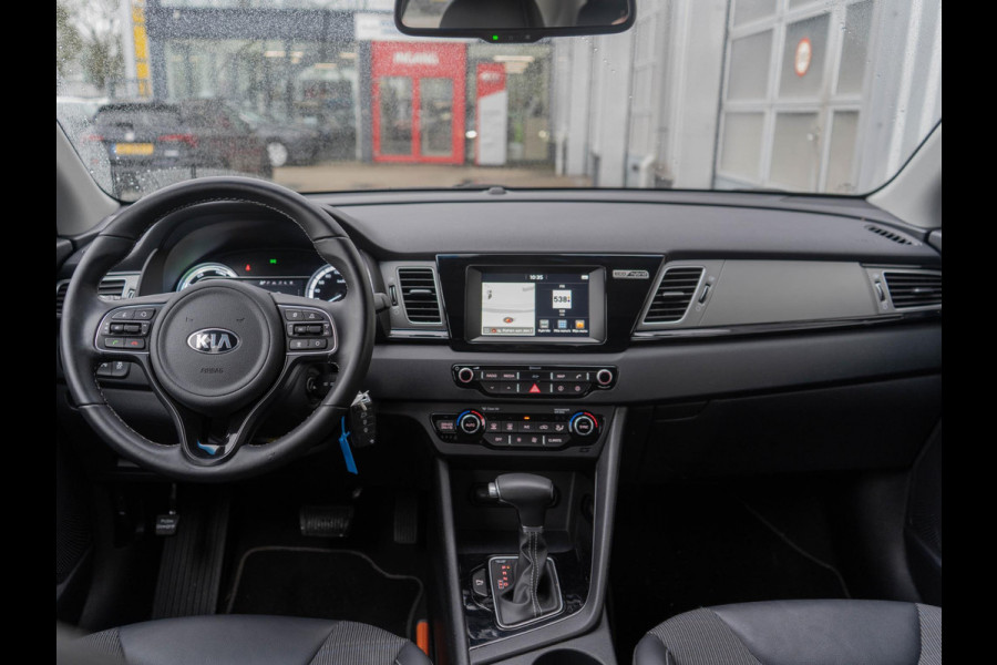 Kia Niro 1.6 GDi Hybrid DynamicLine Top Staat! | Origineel NL | dealer geleverd + onderhouden | Trekhaak | 18 inch LMV | Navi | Achteruitrijcamera | CarPlay | PDC Achter