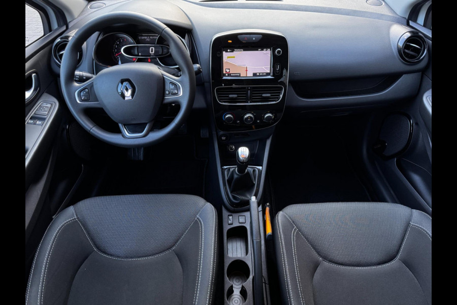 Renault Clio 0.9 TCe Zen / Navigatie / Parkeersensoren / Cruise Control / Airco / NED-Clio