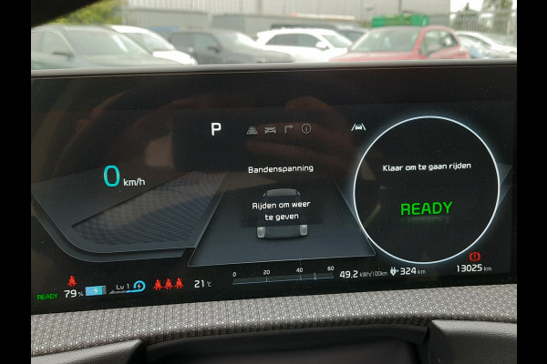 Kia Ev6 Plus Advanced 77.4 kWh | Schuif-/kanteldak | Navi | Clima | Adapt. Cruise | Carplay | 20'' LM | Stoelverwarming en Verkoeling