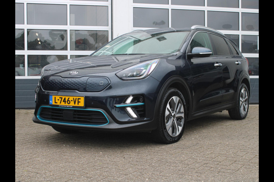 Kia e-Niro ExecutiveLine 64 kWh | Leder | LED | Adapt. Cruise | Clima | Navi | Camera | Schuif-/ Kanteldak