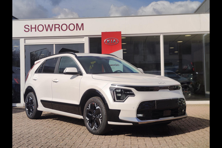 Kia Niro EV DynamicPlusLine 64.8 kWh | Direct beschikbaar | Stoel-/stuurverwarming | Schuif-/kanteldak | Head-up display| LED | Clima | Navi | Carplay