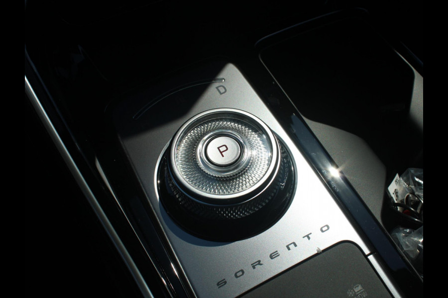 Kia Sorento 1.6 T-GDi Plug-in Hybrid 4WD DynamicPlusLine 7p. | Okt levering | Schuif-/ Kanteldak | Leder | LED | Carplay | Camera