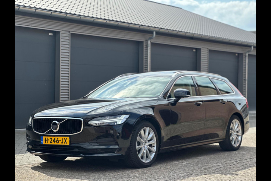 Volvo V90 2.0 T4 MOMENTUM PRO, PANORAMADAK, VELE OPTIES, EERSTE EIGENAAR, NL AUTO MET NATIONALE AUTO PAS