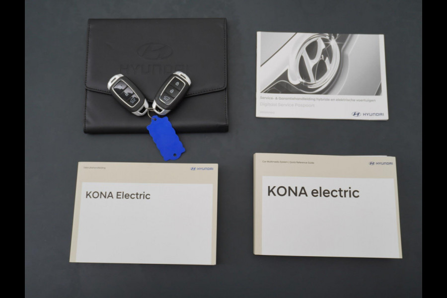 Hyundai Kona EV Premium 64 kWh| * 17.899,- na subsidie* ORG. NL NAP KM.| STOELVERWARMING/ VERKOELING| ADAP. CRUISE| LANE-ASSIST|