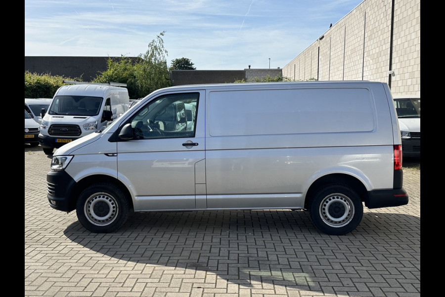 Volkswagen Transporter 2.0 TDI 150PK Euro6 L1H1 Comfortline Cruise control/trekhaak/navi