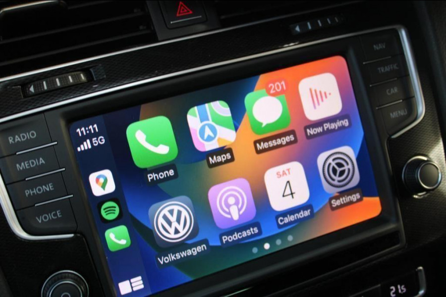 Volkswagen Golf 2.0 TSI GTI Performance/PANO/LANE ASSIST/ACC/CARPLAY