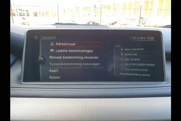 BMW X5 M / 60.000 KM !!! / NWE BEURT, REMMEN, BANDEN & ACCU / APPLE CARPLAY / LEDER + MEMORY / ''22 LM-VELGEN / HUD / H-K / PANO !