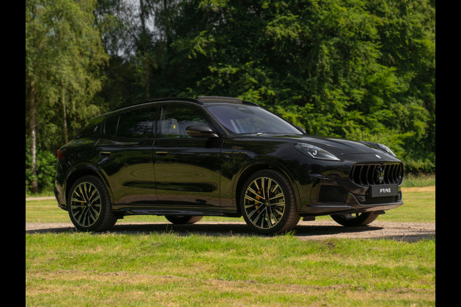 Maserati Grecale Trofeo 3.0 V6 530pk | MY23 | Carbon Pack | Pano-dak | Stoelkoeling | Sonus Faber