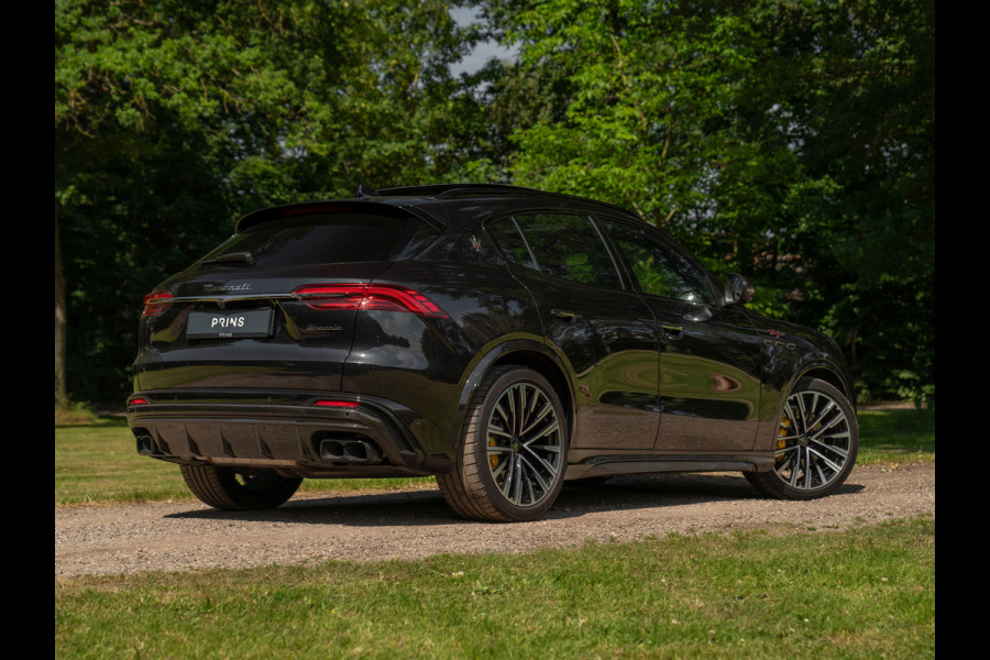 Maserati Grecale Trofeo 3.0 V6 530pk | MY23 | Carbon Pack | Pano-dak | Stoelkoeling | Sonus Faber