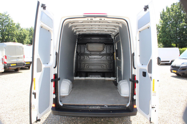 Volkswagen Crafter 2.0 TDI 100PK, L3H3, Airco