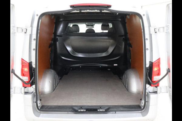 Mercedes-Benz Vito 114 CDI Extra Lang Dubbele cabine Extra beenruimte 19'' inch lichtmetaal 9G Automaat Extra beenruimte Camera Treeplanken