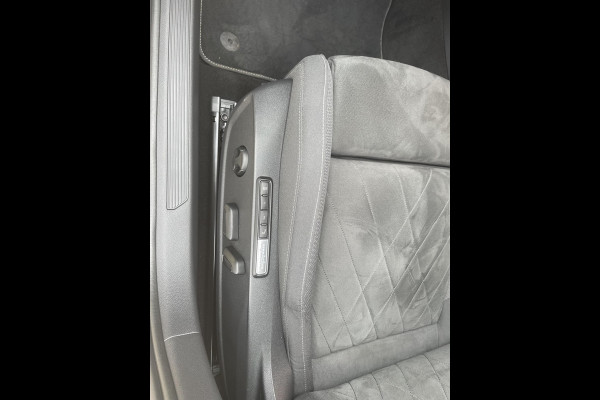 Volkswagen GOLF Variant 1.5 eTSI 150pk DSG Style | Navigatie | Apple Carplay/Android Auto | Parkeersensoren | Adaptive Cruise Control | Blind Spot Assist | Stoel-en stuurverwarming | Ledverlichting | Climate Control |