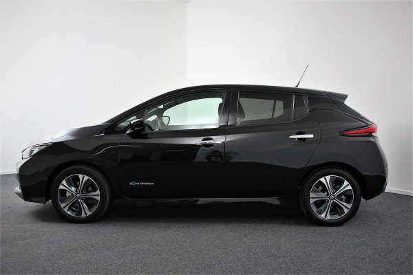 Nissan Leaf N-Connecta 40 kWh | Navigatie | Bluetooth | Cruise control | Camera | Parkeer sensoren | Prijs excl. BTW