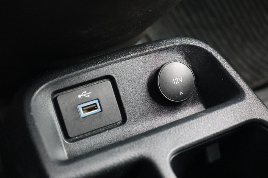 Ford Transit Connect 1.5 EcoBlue 100PK | Camera | Airco | Stoelverwarming | Trekhaak | PDC | Bluetooth | 6 versnellingen