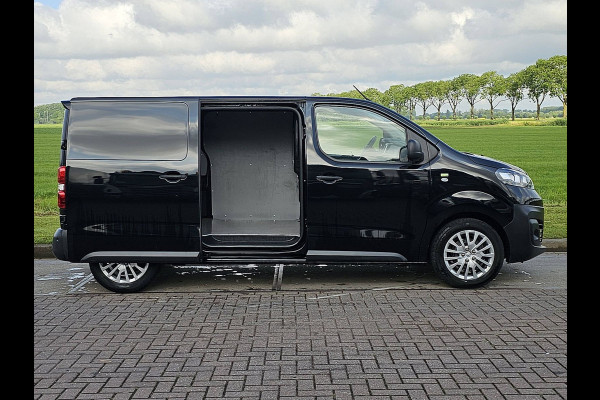 Opel Vivaro 1.5 CDTI L2H1 Edition Navi 120Pk NAP Airco 1e Eigenaar Euro6!