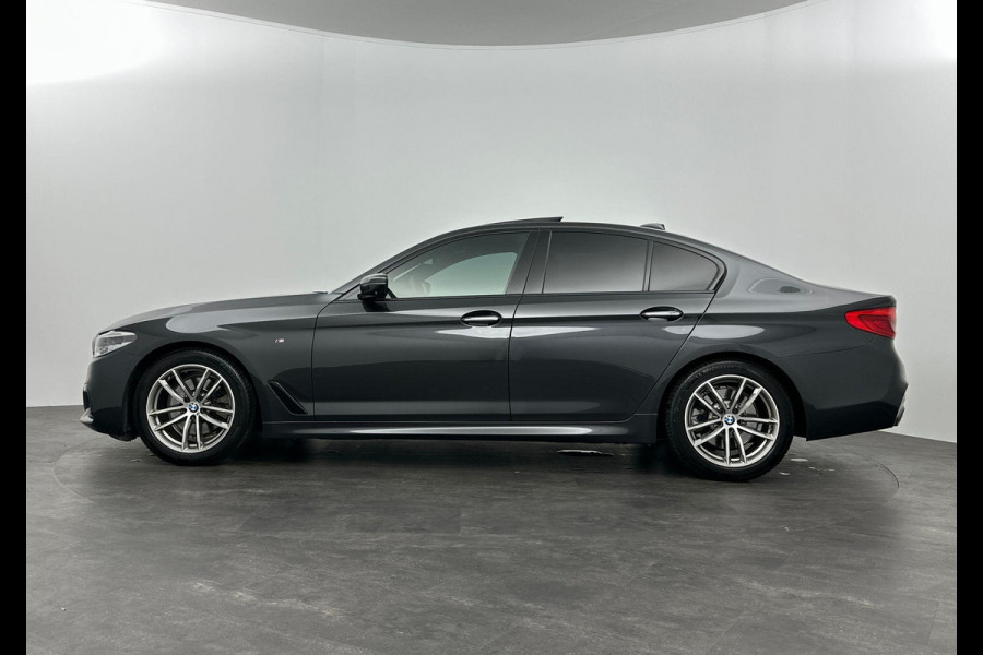 BMW 5 Serie 520d xDrive M Sport ACC 360 H&K Dakraam