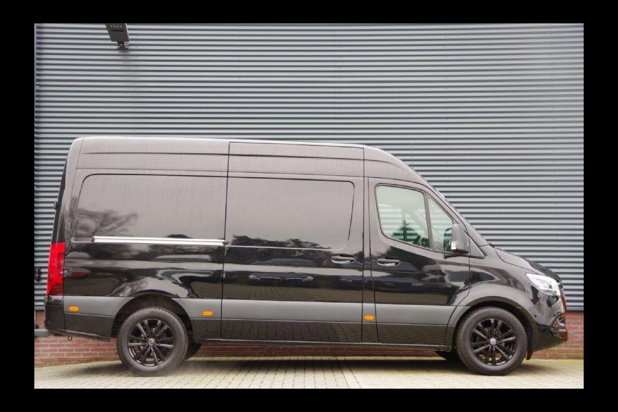 Mercedes-Benz Sprinter 319 3.0 CDI V6 L2H2 AUT. LED, MBUX 10,25'', STANDKACHEL, CAMERA, NAVI, CRUISE, CLIMA, PARKEERSENSOREN, STOELVERWARMING