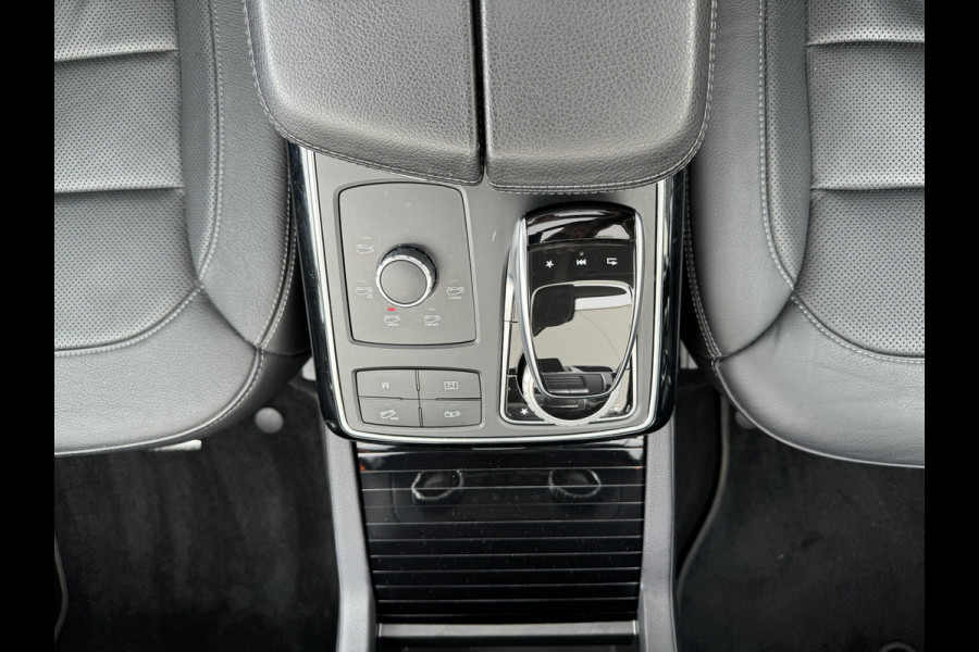 Mercedes-Benz GLE 400 4MATIC 3.0 V6 (334pk) AMG LUXURY Distronic Stoelventilatie Panorama Memory ECC Standkachel Airmatic El trekhaak Dode hoek 360 camera Softclose 20"AMG Spiegelpakket