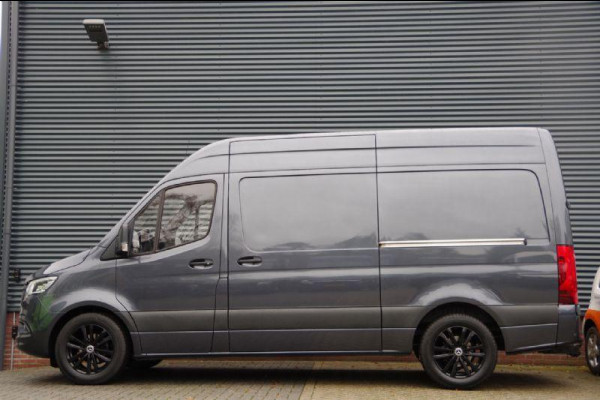 Mercedes-Benz Sprinter 319 3.0 CDI V6 L2H2 AUT. 2X SCHUIFDEUR, LED, MBUX 10'', 3.5T TREKHAAK, CAMERA, NAVI, CRUISE, CLIMA, PDC