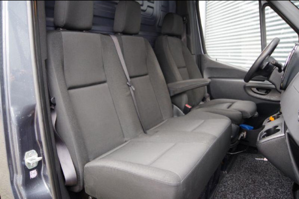 Mercedes-Benz Sprinter 319 3.0 CDI V6 L2H2 AUT. 2X SCHUIFDEUR, LED, MBUX 10'', 3.5T TREKHAAK, CAMERA, NAVI, CRUISE, CLIMA, PDC