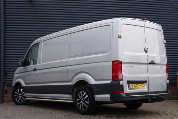 Volkswagen Crafter 35 2.0 TDI L3H2 (L2H1) 140PK AUT. CAMERA, NAVI, TREKHAAK, CRUISE, AIRCO, PARKEERSENSOREN, NL AUTO, NAP