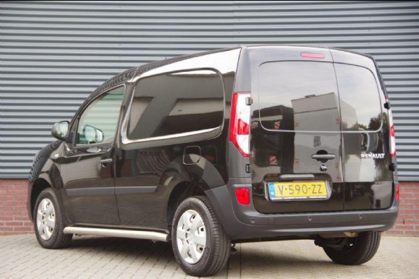 Renault Kangoo 1.5 dCi 17.000KM! 90PK, CAMERA, NAVI, CRUISE, AIRCO, PARKEERSENSOREN, NL AUTO, NAP