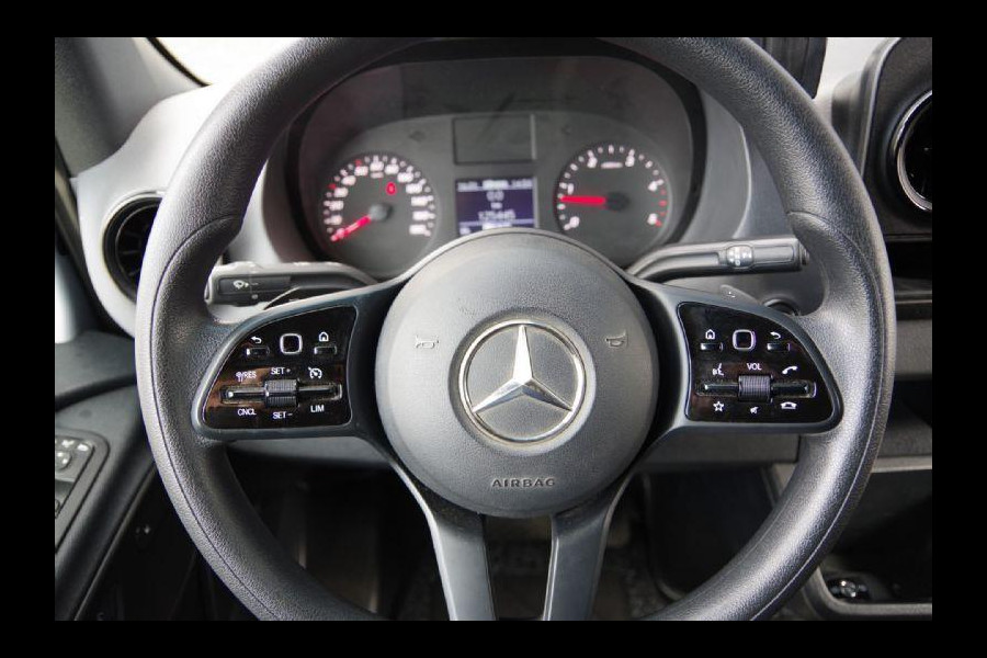 Mercedes-Benz Sprinter 319 3.0 CDI V6 L2H2 LED, TREKHAAK, MBUX, CAMERA, NAVI, CRUISE, CLIMA