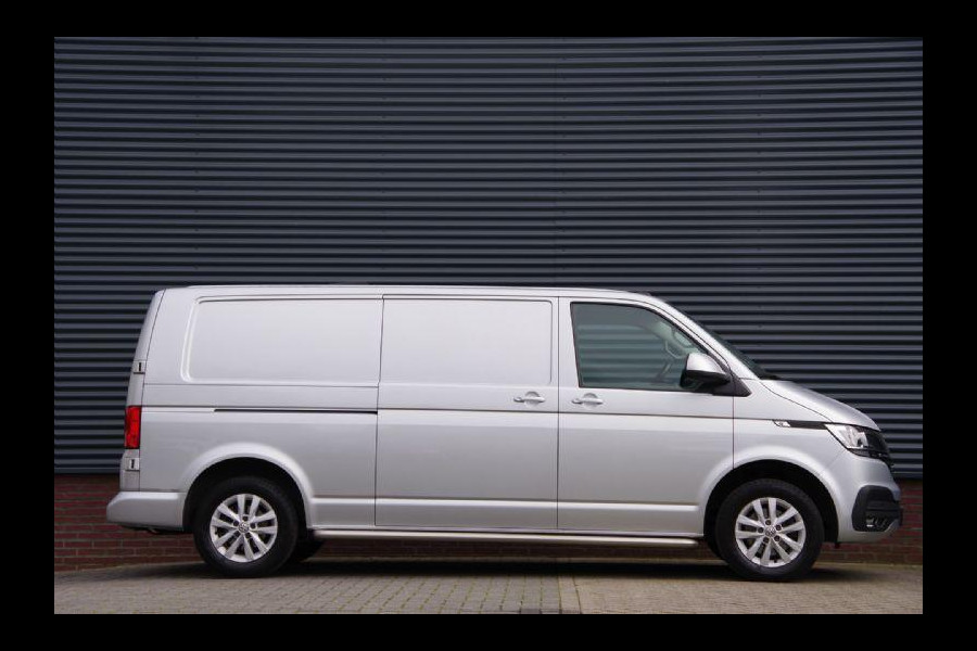 Volkswagen Transporter 2.0 TDI L2 Highline 150PK AUT. CAMERA, NAVI, CRUISE, AIRCO, APPLE CARPLAY, NL AUTO, NAP