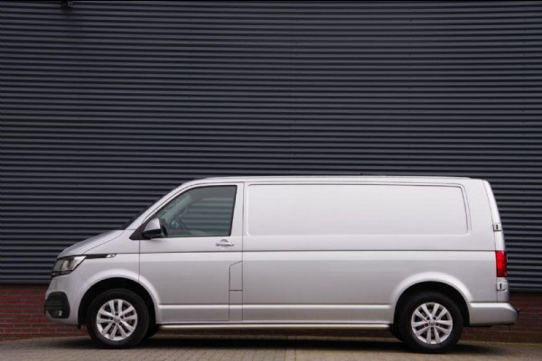 Volkswagen Transporter 2.0 TDI L2 Highline 150PK AUT. CAMERA, NAVI, CRUISE, AIRCO, APPLE CARPLAY, NL AUTO, NAP