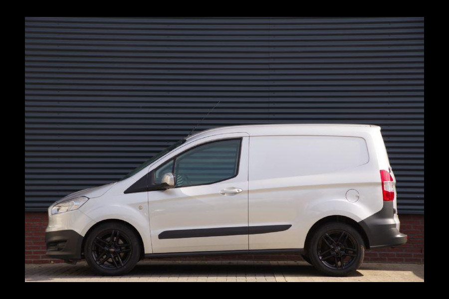 Ford Transit Courier 1.5 TDCI 100PK, E6, AIRCO, CRUISE, NAVI, STOELVERWARMING, BLUETOOTH, SCHUIFDEUR, NL AUTO, NAP