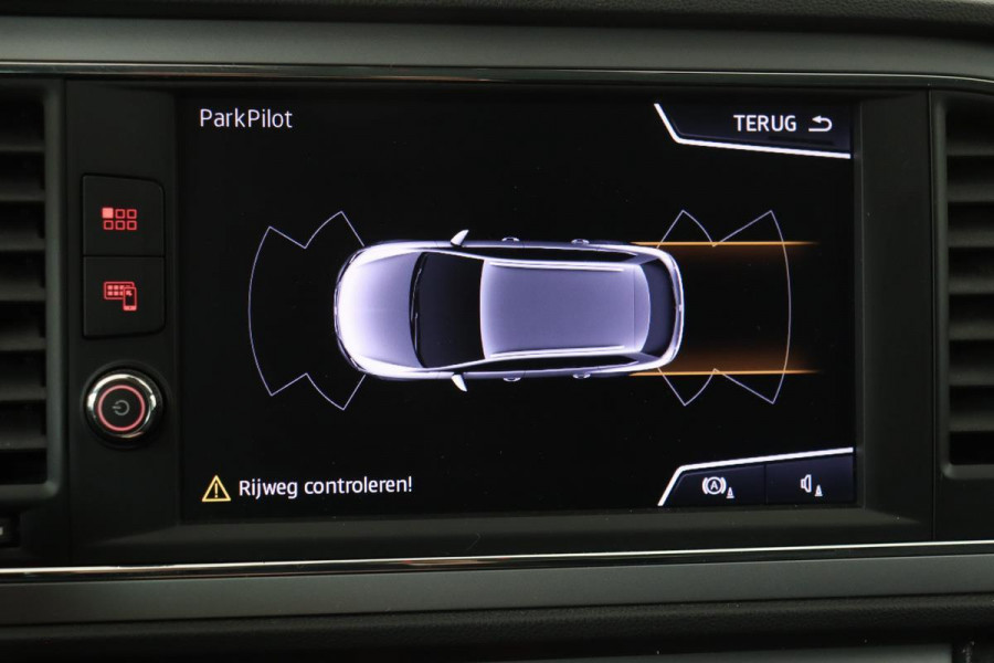 Seat Leon 1.5 TSI Xcellence Intens | 1e eigenaar | Carplay | Navigatie | Keyless | PDC | Climate control | DAB | Cruise control | Getint glas