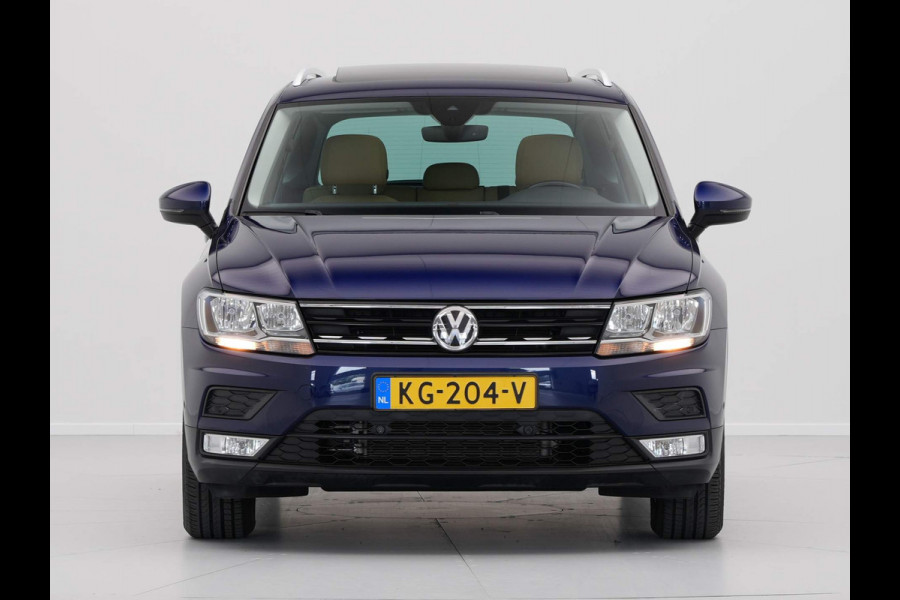 Volkswagen Tiguan 1.4 TSI 125pk Comfortline Navigatie Panorama Trekhaak Camera Leder 44