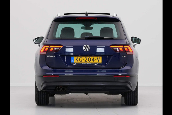 Volkswagen Tiguan 1.4 TSI 125pk Comfortline Navigatie Panorama Trekhaak Camera Leder 44
