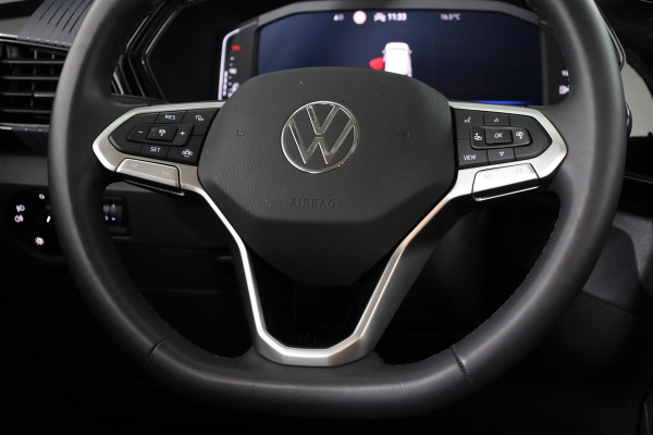Volkswagen T-Cross 1.0 TSI Life 110pk  DSG| digital display| trekhaak a.kogel|  camera| navi|extra getint glas| 17'LM-velgen