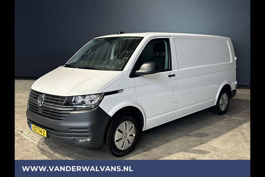 Volkswagen Transporter 2.0 TDI 150pk L2H1 Fabrieksgarantie Euro6 Airco | Trekhaak | Apple Carplay | Android Auto Parkeersensoren, Cruisecontrol