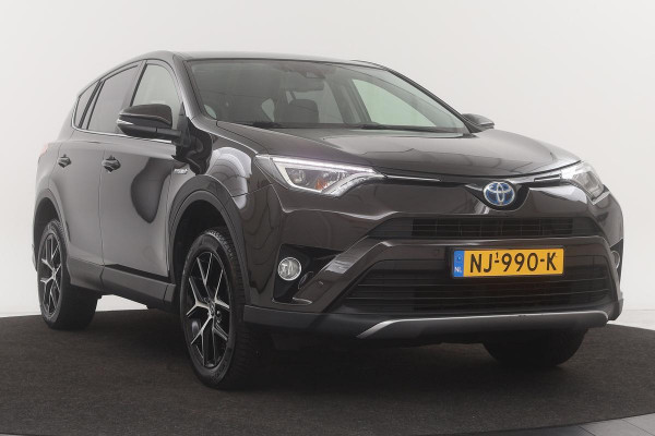 Toyota RAV4 2.5 Hybrid | Navigatie | Trekhaak | Camera | Bluetooth | Climate control | PDC | Cruise control