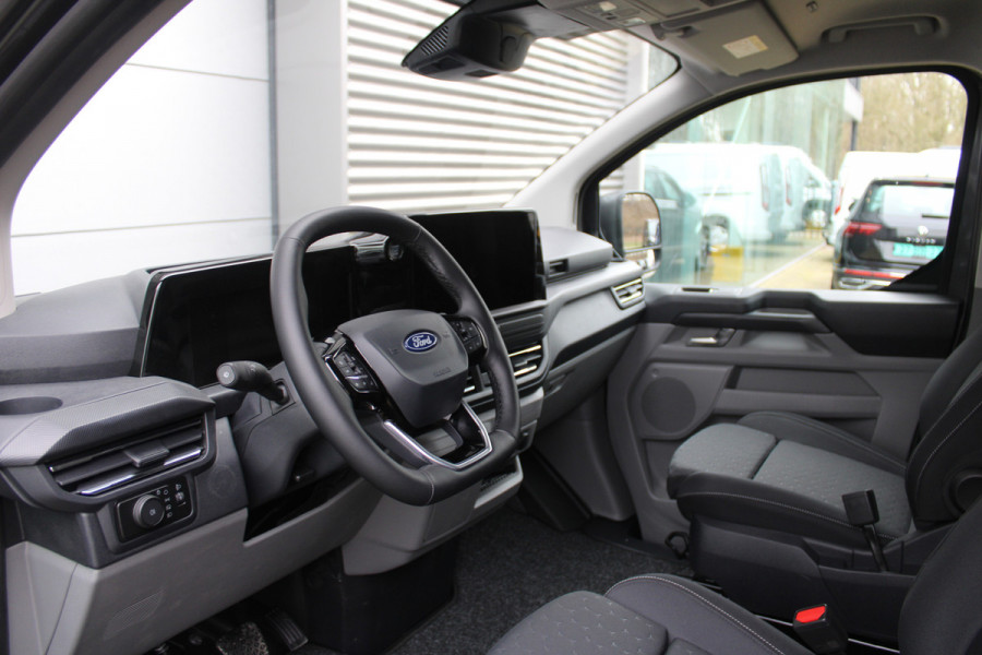 Ford Transit Custom 320 2.0 TDCI L2H1 Limited 170pk - 2x Schuifdeur - Stoelopstelling 1+1 - ACC - Blind spot - Navigatie - Camera - Rijklaar
