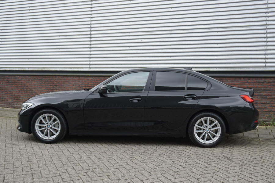 BMW 3-serie 330e eDrive Edition Zeer Compleet/Dealeronderhouden