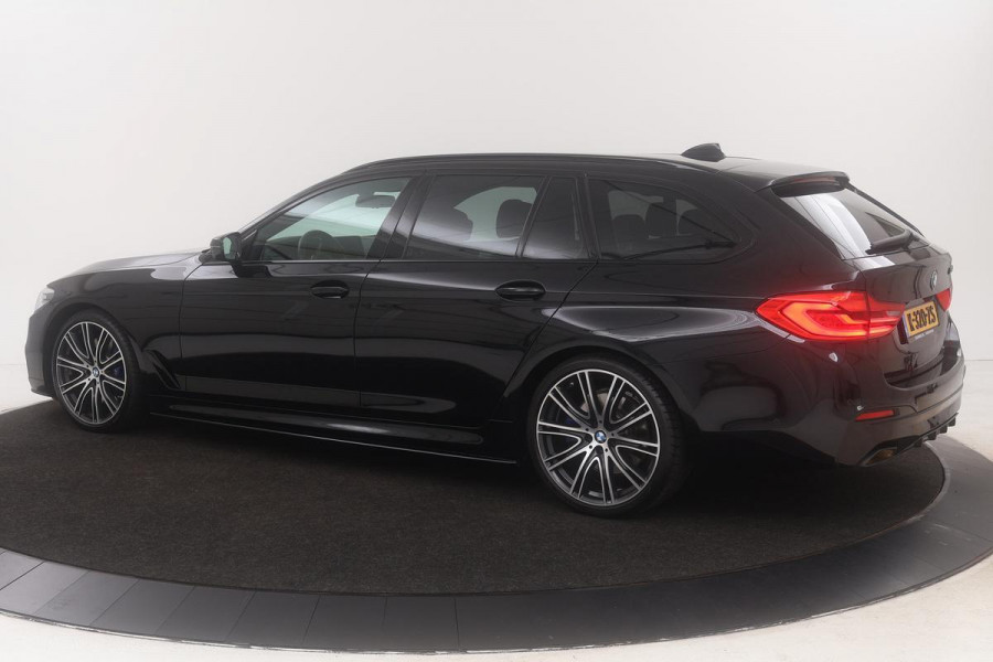 BMW 5 Serie 540i xDrive M Sport | Nappaleder | Head-up | Stoel & Stuurverwarming | Trekhaak | HiFi | 360 Camera | Sportstoelen | Navigatie