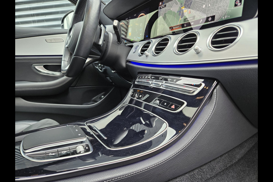 Mercedes-Benz E-Klasse Estate 300 e Business Solution AMG Plug In Hybrid PHEV | Schuifdak | Trekhaak af Fabriek  Widescreen Navi | Multibeam LED | Apple Carplay | Camera | Alcantara Sportstoelen Verwarmd  |