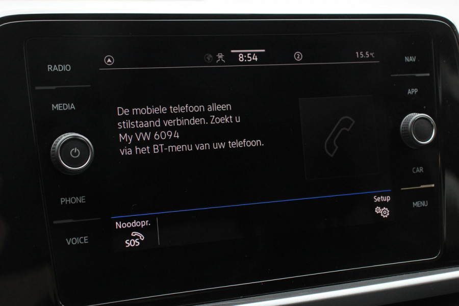 Volkswagen T-Roc 1.0 TSI 110pk Life | Navigatie | Apple Carplay/Android Auto | Parkeersensoren | Camera | Adaptive Cruise Control | Stoel- en stuurverwarming | Ledverlichting | Virtual Cockpit | Climate Control