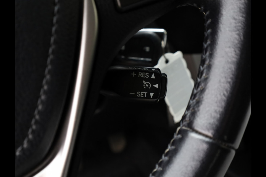 Toyota RAV4 2.0 VVT-i AWD Dynamic | Leder | Stoelverwarming | Trekhaak