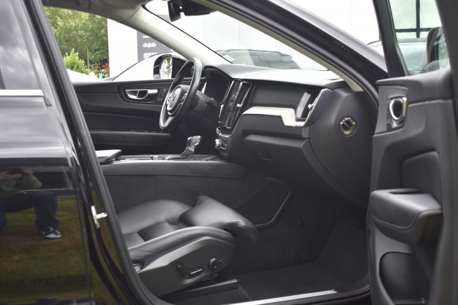 Volvo XC60 T4 190PK Automaat Inscription | Trekhaak | ACC | BLIS | 360 camera | Leder | Elektr. stoel | 19"LMV | Stoelverwarming |