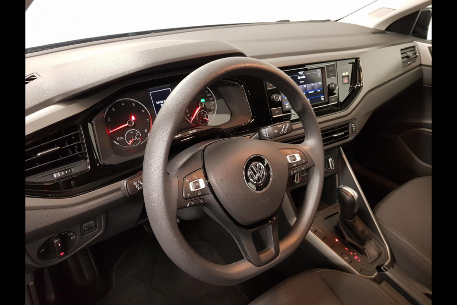 Volkswagen Polo 1.0 TSI DSG Comfortline | Navigatie | Airco | Cruise Control Adaptive | Parkeer Sensoren | Stoelverwarming