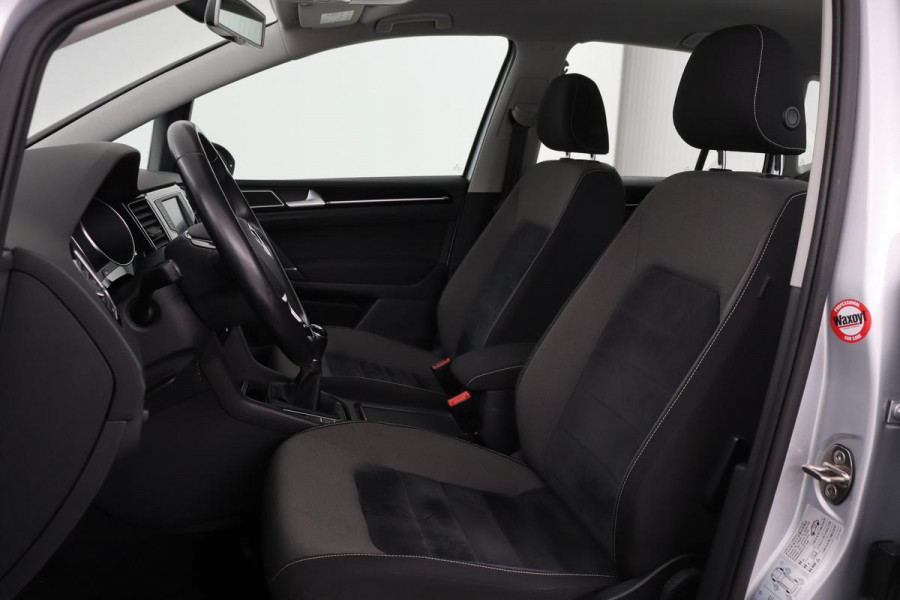 Volkswagen Golf Sportsvan 1.2 TSI Highline | 1e eigenaar | Navigatie | Bluetooth | DAB+ | Camera | Alcantara | PDC | Climate control