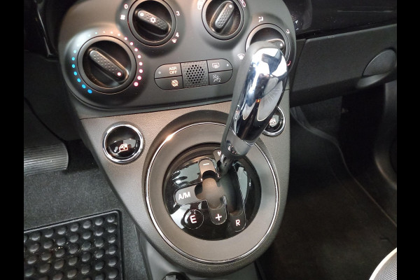 Fiat 500C 1.2 Lounge Automaat | Navigatie | Cruise Control | Parkeersensoren Achter | Lichtmetalen Velgen |