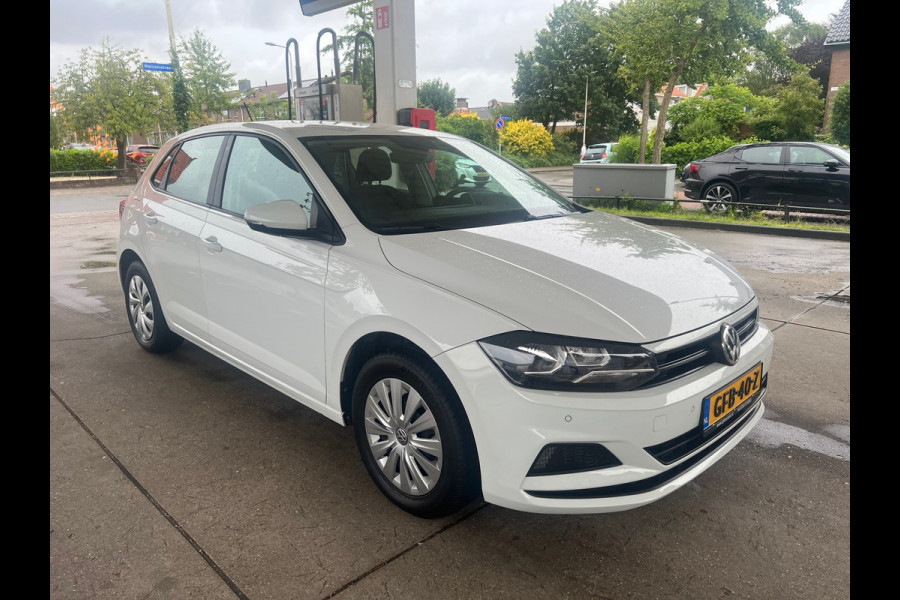 Volkswagen Polo 1.0 MPI NAVI-PDC-LED