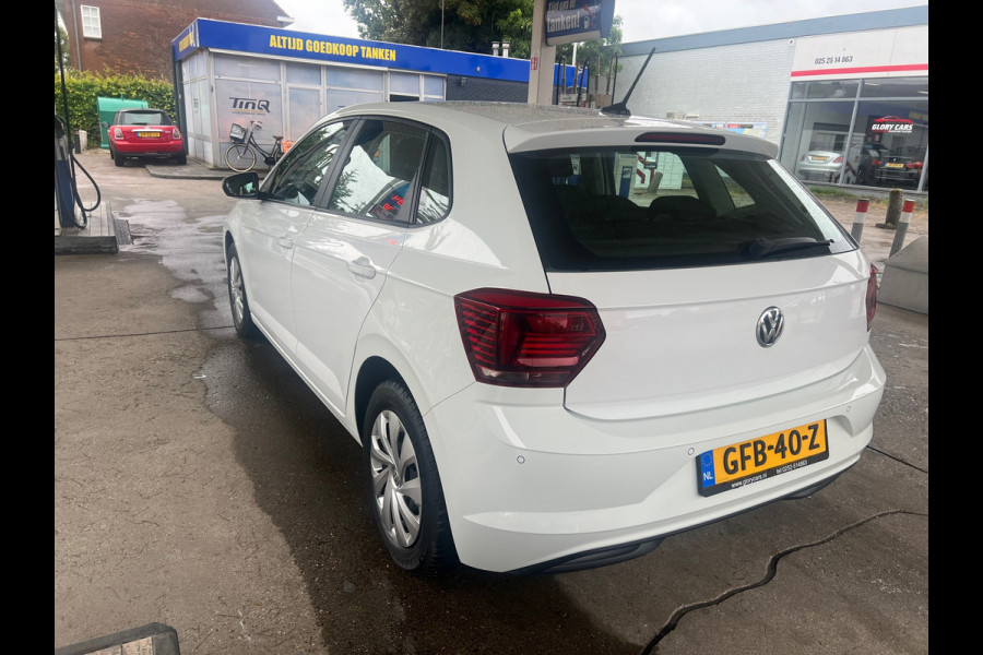 Volkswagen Polo 1.0 MPI NAVI-PDC-LED